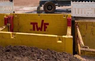 XL-Schlittenbox für 40.000-Liter-Zisterne