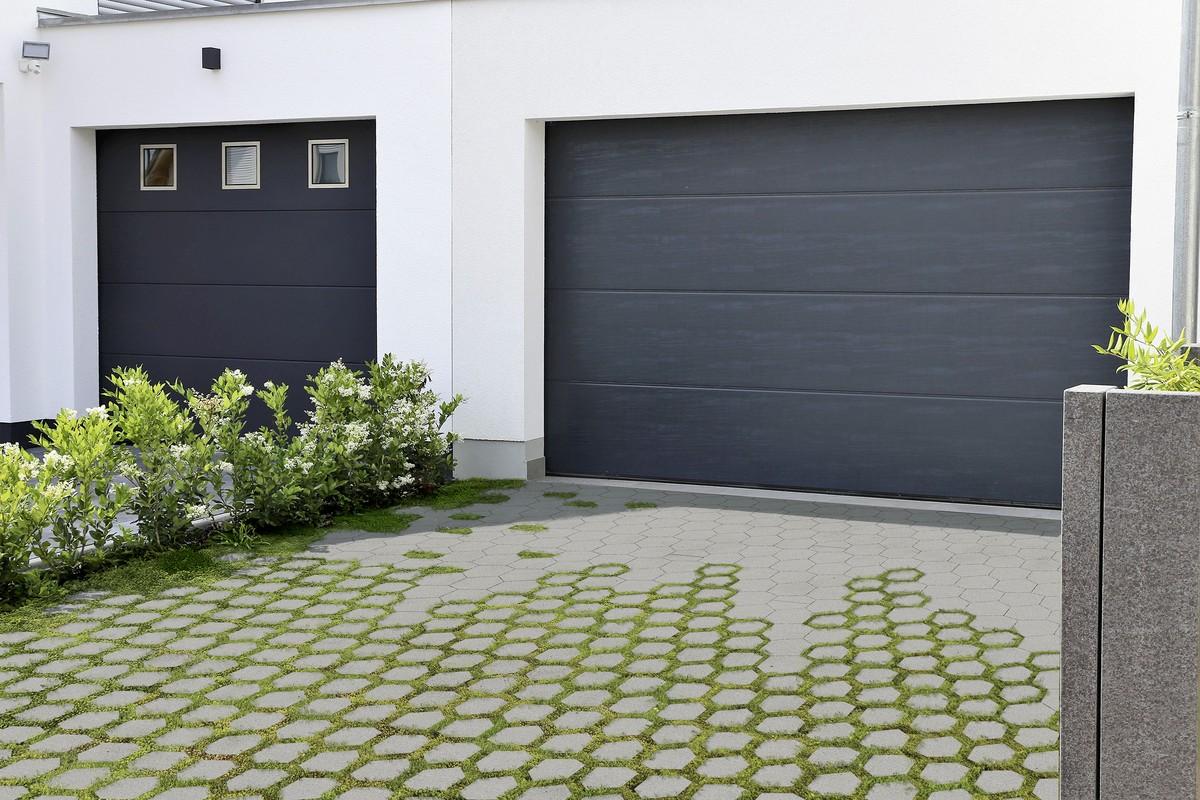 Ein ausgetüfteltes Pflastersystem, das mit nur einer Steinform die sechseckige Geometrie dynamisch und lebendig interpretiert: „Polyline". | Foto: Braun-Steine Ein ausgetüfteltes Pflastersystem, das mit nur einer Steinform die sechseckige Geometrie dynamisch und lebendig interpretiert: „Polyline". | Foto: Braun-Steine