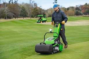 Golfplatzpflege: John Deere präsentiert neue E-Maschinen