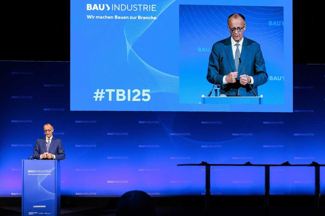 Tag der Bauindustrie 2025: Merz kündigt Bauinpulse an