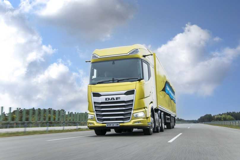 Das neue Flaggschiff heißt DAF XG+ und hat auch nicht nur die längere, sondern auch noch eine höhere Kabine. | Foto: SYTSE DIJKSTRA Das neue Flaggschiff heißt DAF XG+ und hat auch nicht nur die längere, sondern auch noch eine höhere Kabine. | Foto: SYTSE DIJKSTRA