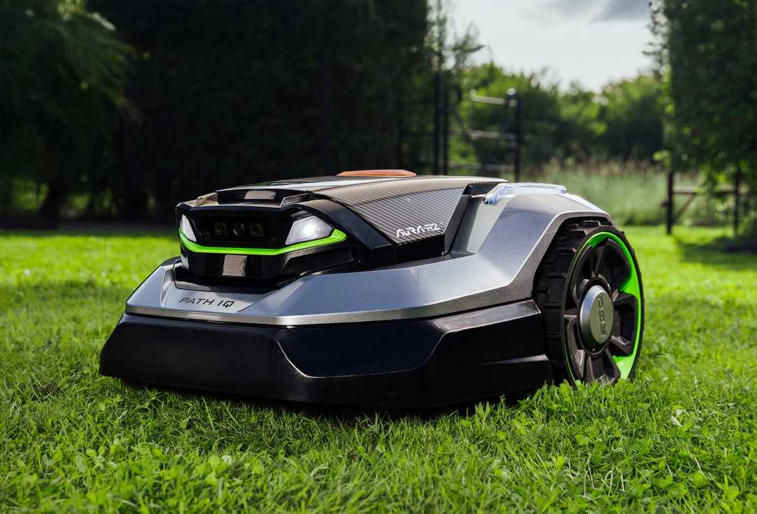 Neuer Mähroboter von EGO: Aura-R2 für bis zu 6.000 m²