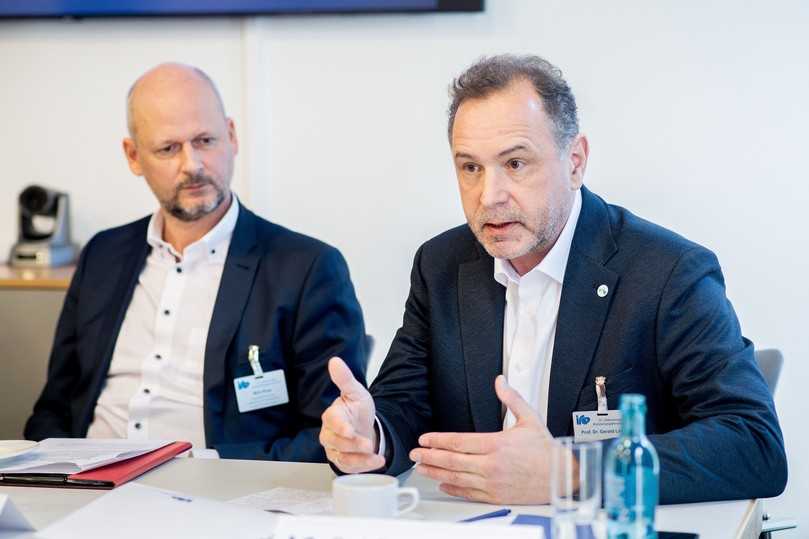 Prof. Gerald Linke: „Für die nächsten Jahre gilt es, eine Transformation des Energiesystems zu gestalten, die diesen unterschiedlichen Bedarfen gerecht wird und sich neben dem Klimaschutz auch an Kriterien wie Bezahlbarkeit, Umsetzbarkeit sowie Stabilität und Verlässlichkeit orientiert.“ | Foto: Hauke-Christian Dittrich Prof. Gerald Linke: „Für die nächsten Jahre gilt es, eine Transformation des Energiesystems zu gestalten, die diesen unterschiedlichen Bedarfen gerecht wird und sich neben dem Klimaschutz auch an Kriterien wie Bezahlbarkeit, Umsetzbarkeit sowie Stabilität und Verlässlichkeit orientiert.“ | Foto: Hauke-Christian Dittrich