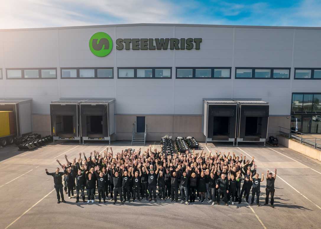 Tiltrotatoren-Hersteller Steelwrist wird 20 Jahre alt Tiltrotatoren-Hersteller Steelwrist wird 20 Jahre alt
