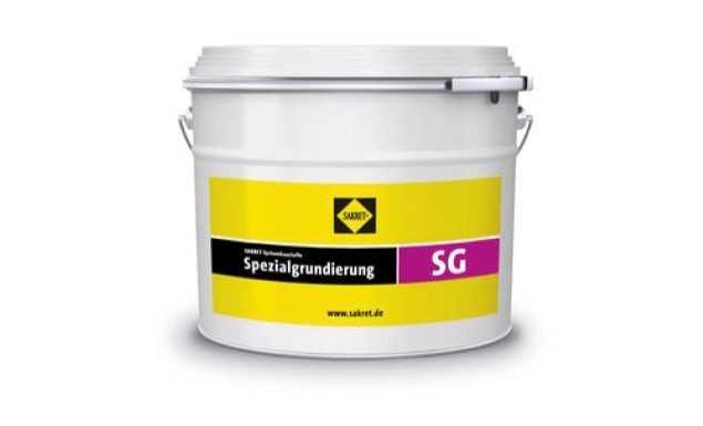 Die Haftbrücke mit der SAKRET Spezialgrundierung SG bildet die grundlegende Verbindung zwischen der Tragschicht und den folgenden Systemkomponenten. | Foto: SAKRET Die Haftbrücke mit der SAKRET Spezialgrundierung SG bildet die grundlegende Verbindung zwischen der Tragschicht und den folgenden Systemkomponenten. | Foto: SAKRET