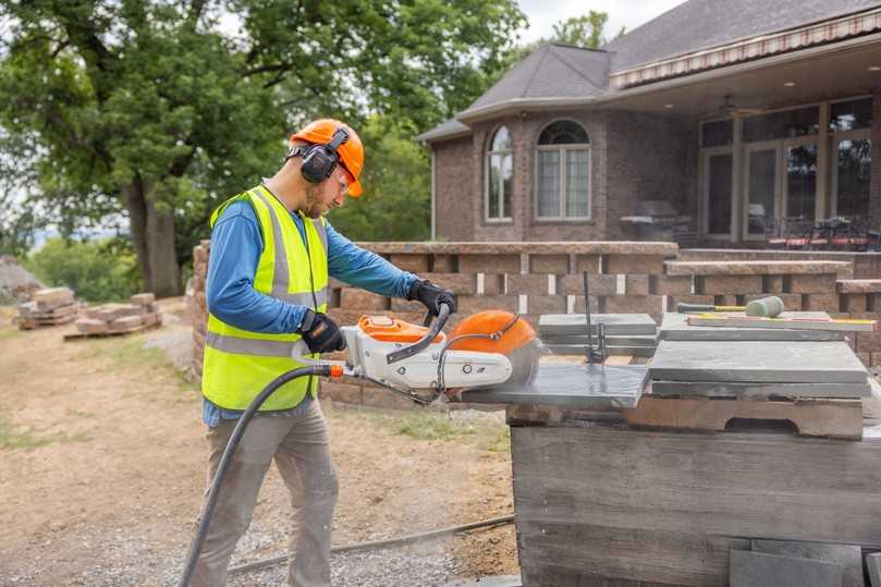 Im Akku-System AP erweitert Stihl sein Portfolio an Trennschleifern um den Stihl TSA 300. | Foto: Stihl Im Akku-System AP erweitert Stihl sein Portfolio an Trennschleifern um den Stihl TSA 300. | Foto: Stihl