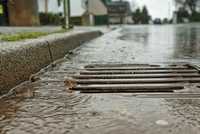 Hydraulische Leistungsfähigkeit von Straßenabläufen