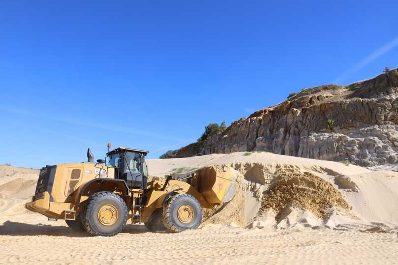 Der Radlader musste sich einem Vergleichstest stellen. Dabei ging es in erster Linie darum, den Kraftstoffverbrauch im Regelbetrieb zu ermitteln. | Foto: Zeppelin