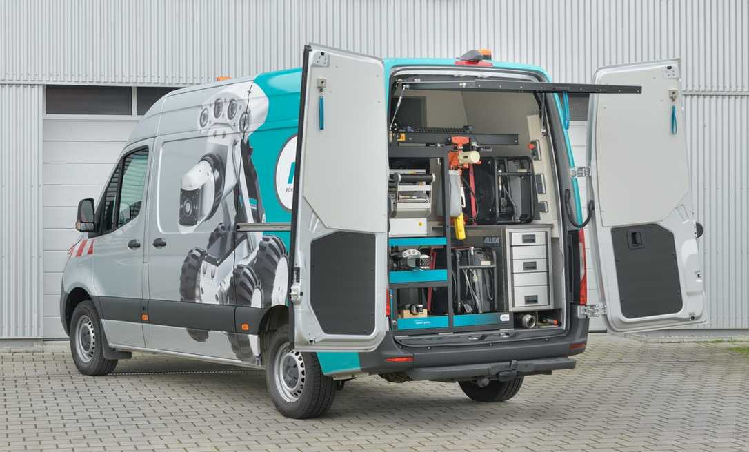 Ritec präsentiert eigenausgebautes TV-Fahrzeug auf der Ro-Ka-Tech 2023 Ritec präsentiert eigenausgebautes TV-Fahrzeug auf der Ro-Ka-Tech 2023