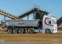 Reisch greift mit Alubox-R und Steelpipe-R ins Baugeschäft ein