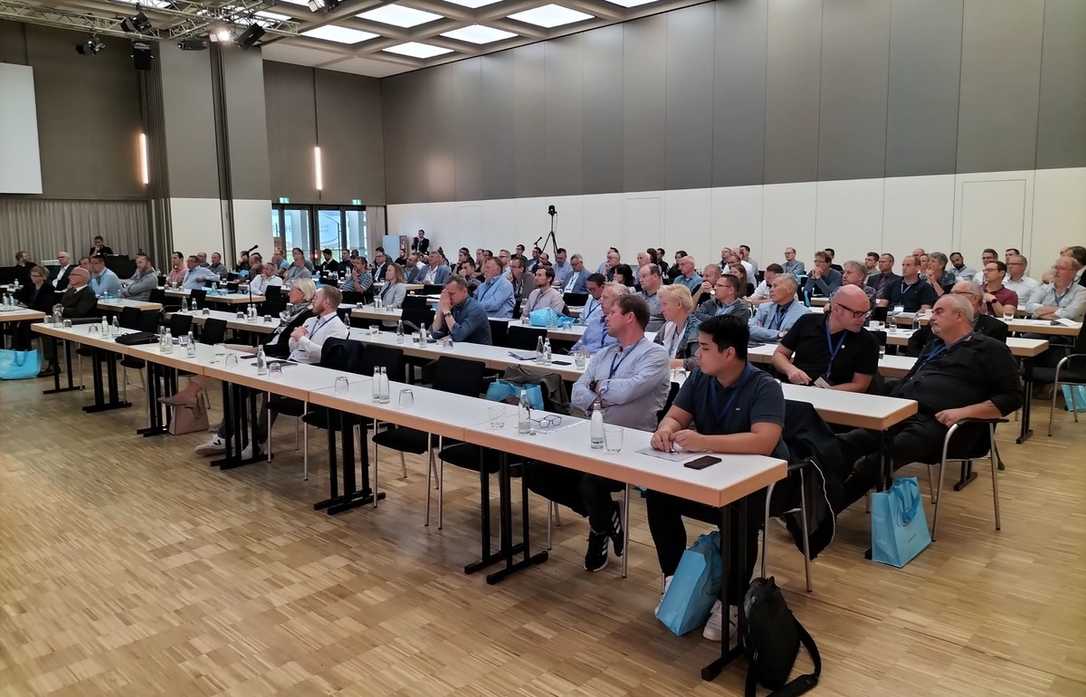 Schlauchlinertag und Reparaturtag – Lösungen in der Multikrise Schlauchlinertag und Reparaturtag – Lösungen in der Multikrise