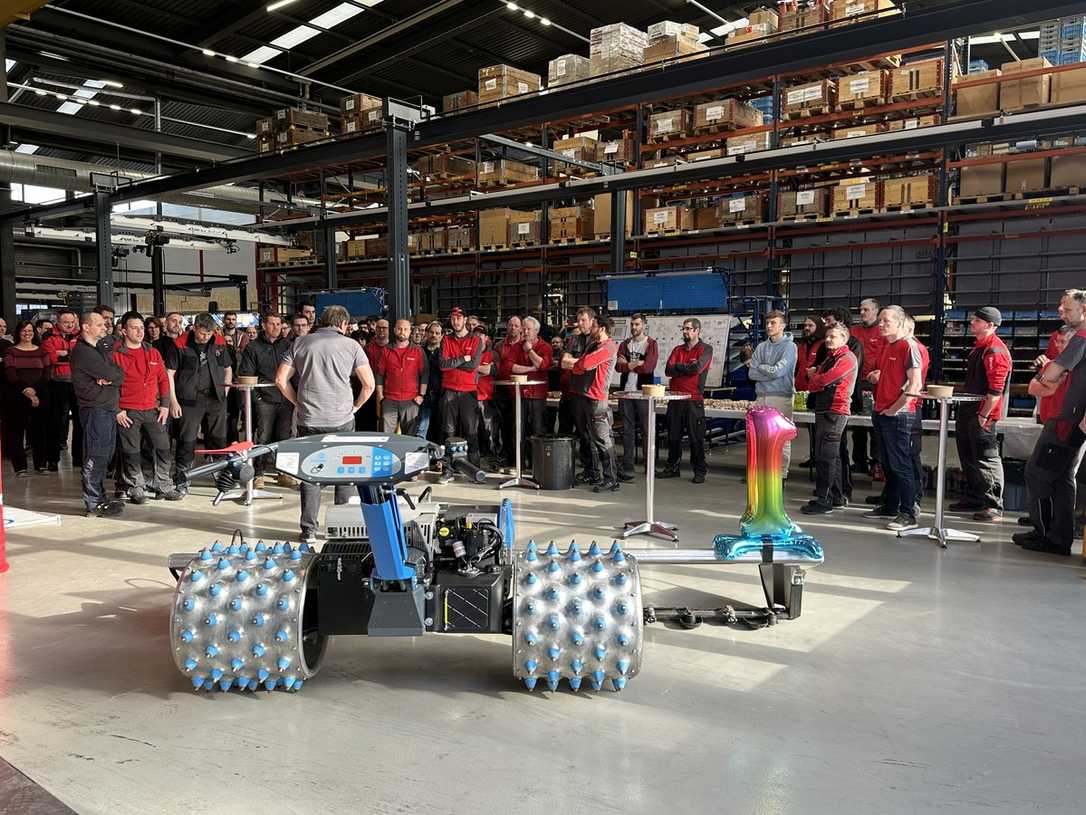 In Killwangen bei Rapid werden seit Mitte März Brielmaier Motormäher montiert In Killwangen bei Rapid werden seit Mitte März Brielmaier Motormäher montiert