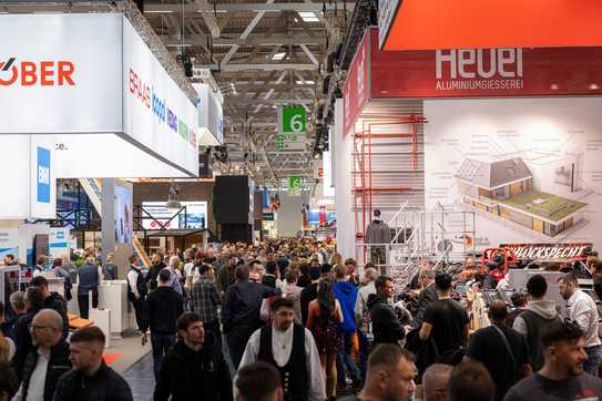Dach+Holz 2026 Köln: Besucherrekord, Holzbau-Innovationen und KI im