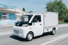 Neuer Kleintransporter von Ari