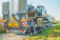 Kettenbagger auf Achse: Eine Stunde Zeitgewinn pro Transport