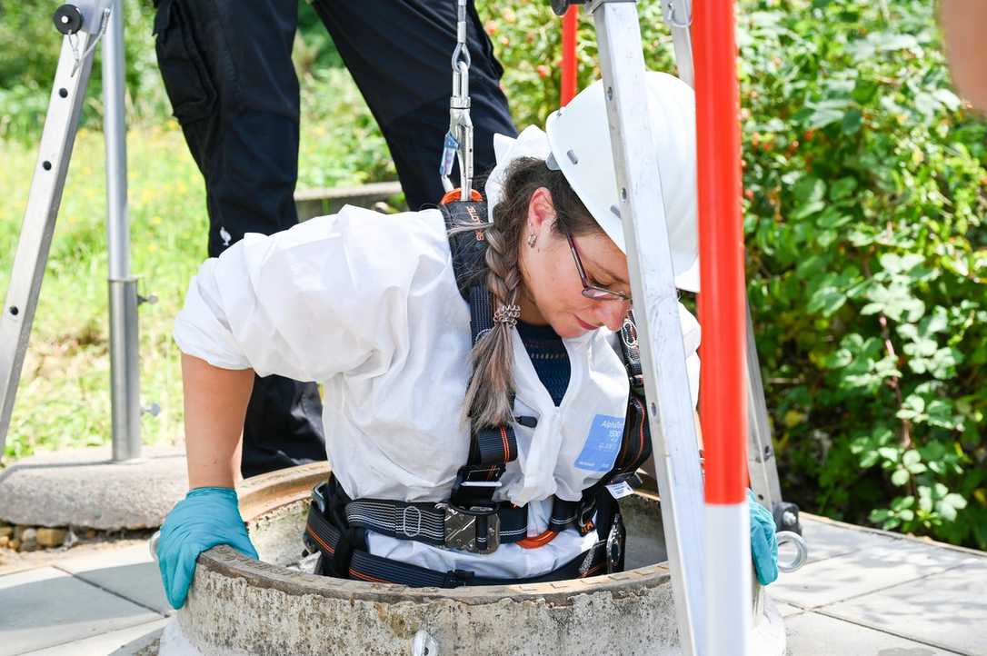 IKT-Schulung Arbeitssicherheit im Kanal: Üben, bis jeder Handgriff sitzt