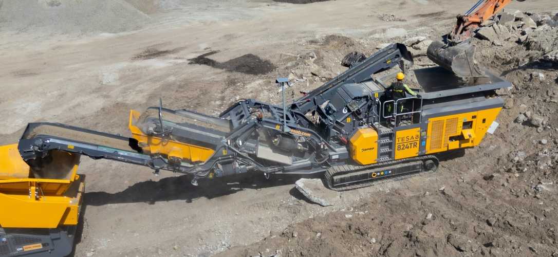Teufelsmoor Baumaschinen zeigt Tesab Prallbrecher auf der Nordbau-Messe in Neumünster Teufelsmoor Baumaschinen zeigt Tesab Prallbrecher auf der Nordbau-Messe in Neumünster
