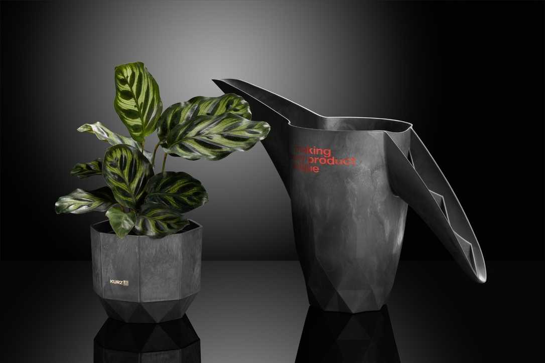 Leonhard Kurz: Recycelte Kunststoffe für Gartenbau Leonhard Kurz: Recycelte Kunststoffe für Gartenbau