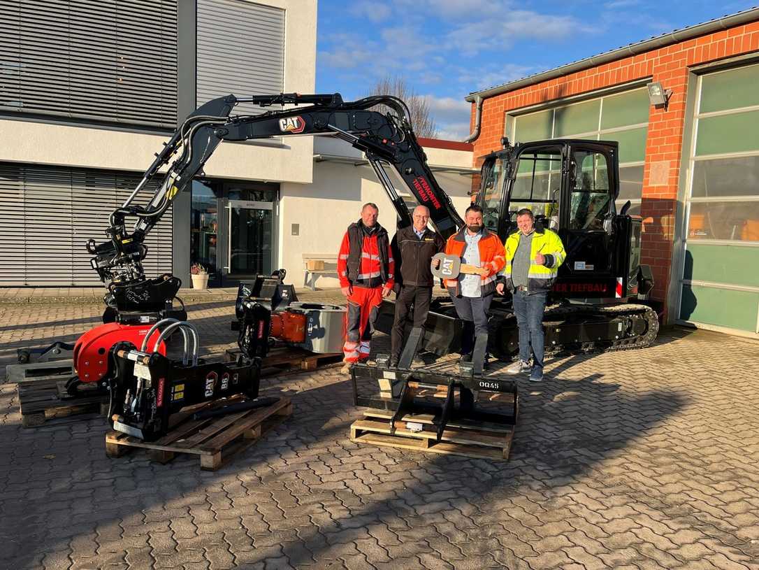 Caterpillar 306CR: Minibagger wird zum Baustellen-Multitool