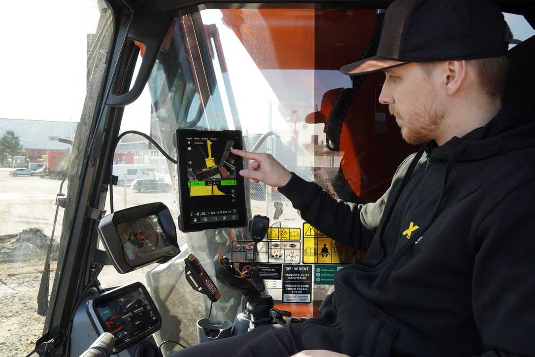 Moba zeigt Straßenbau-Maschinensteuerungen auf der Nordbau und TiefbauLive