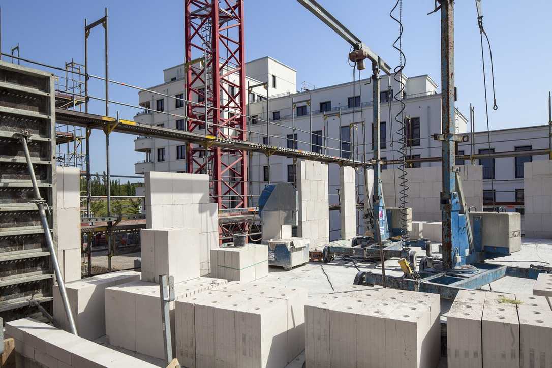 Einfaches Bauen: KS-Original und ARGE SH stellen Typengebäude vor