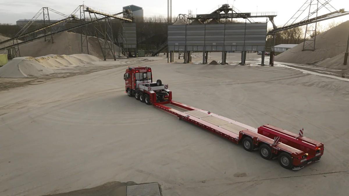 Neu von Nooteboom: Der Euro-PX3 bietet mehr Nutzlast und mehr Effizienz bei Schwerlasttransporten | Foto: Nooteboom