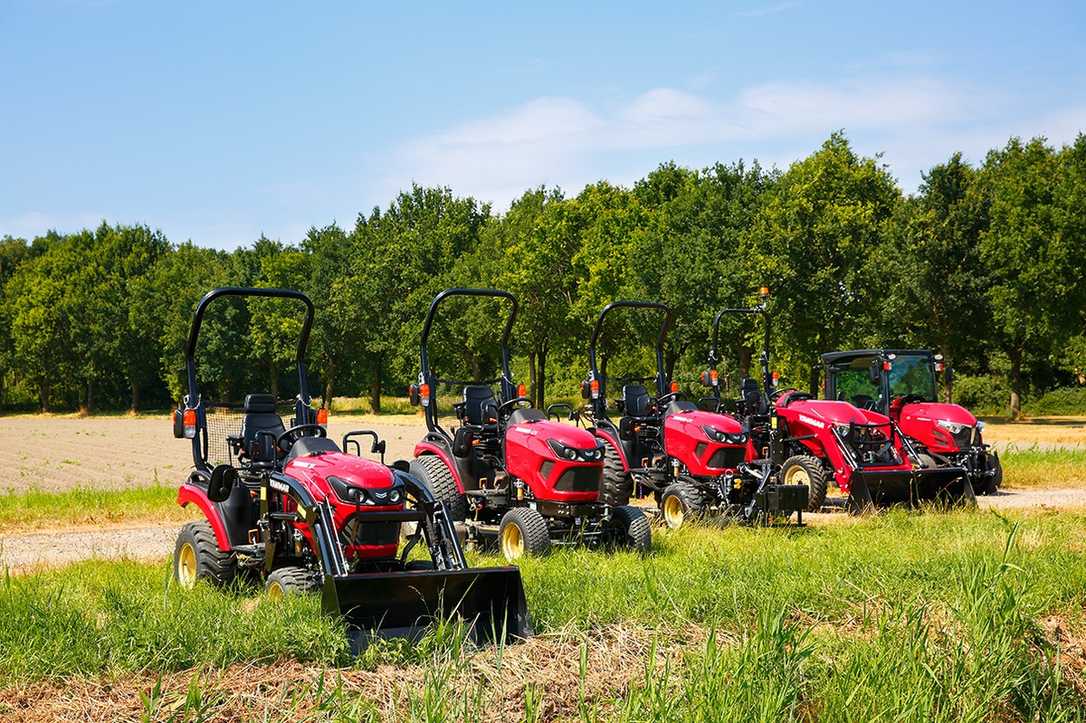 Yanmar bringt Traktor- und Anbaugeräte-sortiment zur GaLaBau-Messe in Nürnberg Yanmar bringt Traktor- und Anbaugeräte-sortiment zur GaLaBau-Messe in Nürnberg