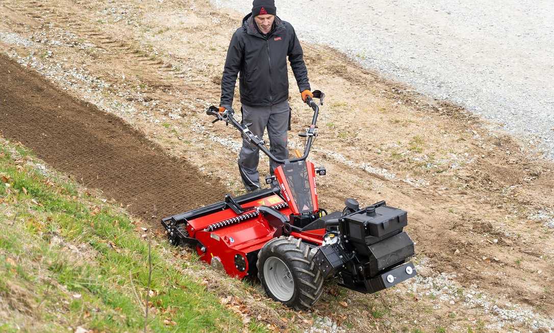 Womit der neue Geräteträger Luchs von Köppl punktet Womit der neue Geräteträger Luchs von Köppl punktet