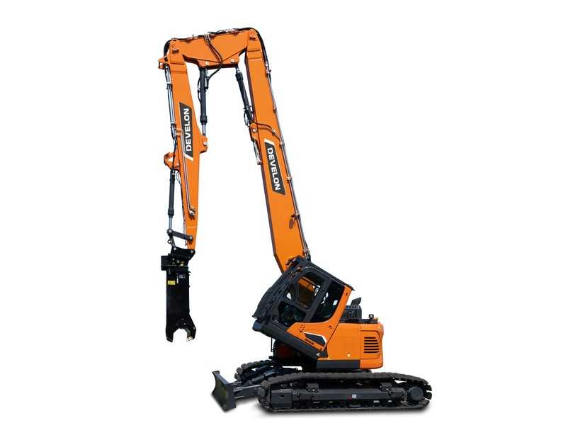 Der Develon DX145RDM-7 Abbruchbagger bringt mit Verstellausleger 22,5 Tonnen Einsatzgewicht auf die Waage. | Foto: Develon Der Develon DX145RDM-7 Abbruchbagger bringt mit Verstellausleger 22,5 Tonnen Einsatzgewicht auf die Waage. | Foto: Develon