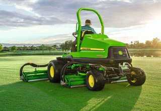 Was gibt es Neues auf dem Rasen?