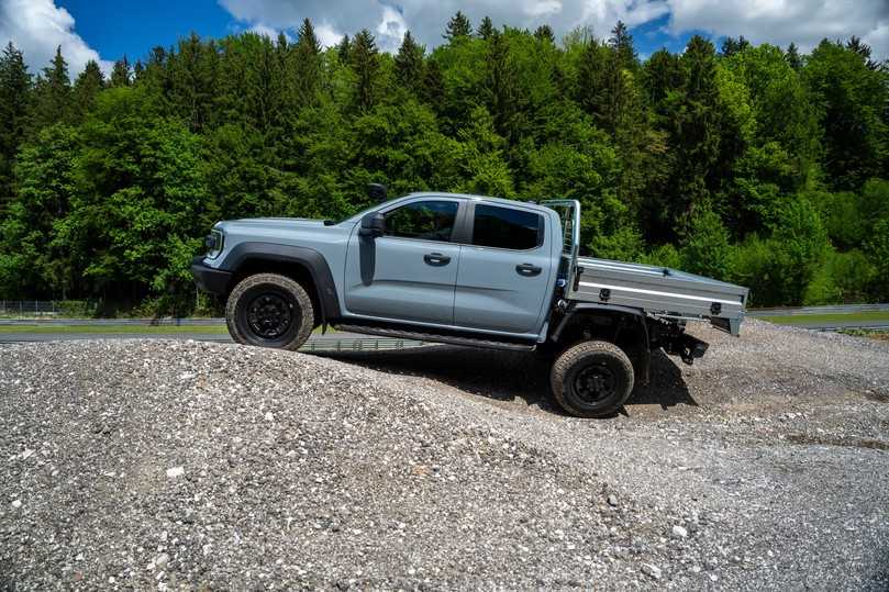 Deutschlands beliebtester Pick-up in der stärksten Heavy Duty-Version: der Ford Ranger Super Duty wird von einem 3,0 Liter großen V6-Turbodiesel mit 209 PS angetrieben. | Foto: Ford