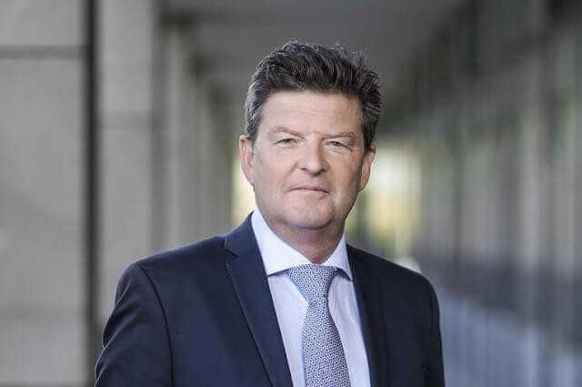 „Wir erwarten von den Markt- und Branchenpartnern ein positives Bekenntnis und Mut zum Kundenkontakt auf der ISH 2021.“ Helmut Bramann | Foto: www.christoph-papsch.de „Wir erwarten von den Markt- und Branchenpartnern ein positives Bekenntnis und Mut zum Kundenkontakt auf der ISH 2021.“ Helmut Bramann | Foto: www.christoph-papsch.de