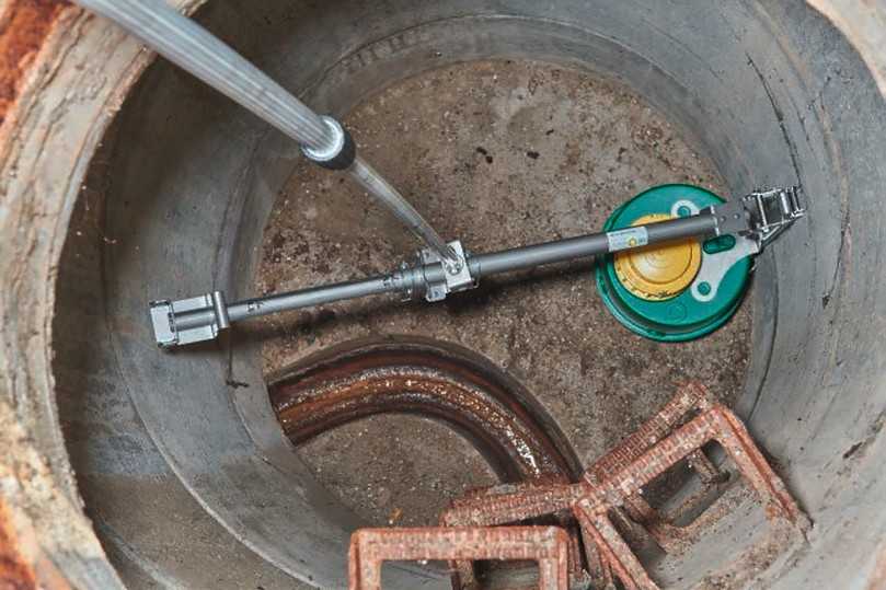 Mittlerweile gibt es einige unterschiedliche Modelle zur Rattenbekämpfung. Die ToxProtect-Modelle von Ball-b schützen nicht nur den Wasserkreislauf vor Rattengiften, sondern verfügen neben einem Monitoring-System auch über die allerneusten Funktechnologien. Das System kann auch ohne Schachtabstieg und Anbohren im Schacht platziert werden. | Foto: Ball-b Mittlerweile gibt es einige unterschiedliche Modelle zur Rattenbekämpfung. Die ToxProtect-Modelle von Ball-b schützen nicht nur den Wasserkreislauf vor Rattengiften, sondern verfügen neben einem Monitoring-System auch über die allerneusten Funktechnologien. Das System kann auch ohne Schachtabstieg und Anbohren im Schacht platziert werden. | Foto: Ball-b