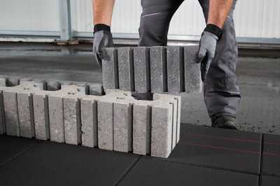 Betonstein-Gartengestaltung im Stecksystem