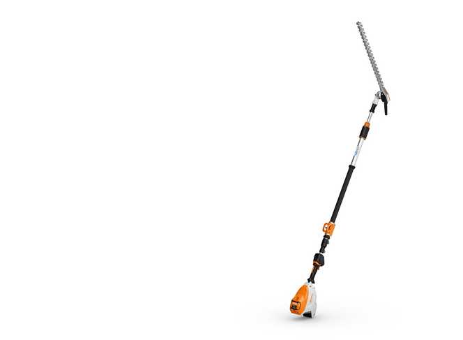 Akku-Heckenschneider von Stihl für große Höhen im Profi-Einsatz