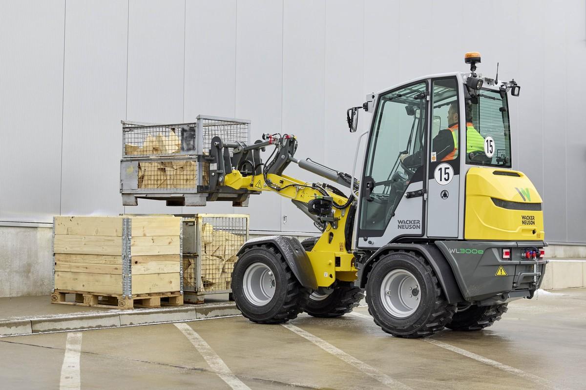 Highlight bei Wacker Neuson auf der Nordbau 2025: der Elektro-Radlader WL330e. | Foto: Wacker Neuson Highlight bei Wacker Neuson auf der Nordbau 2025: der Elektro-Radlader WL330e. | Foto: Wacker Neuson