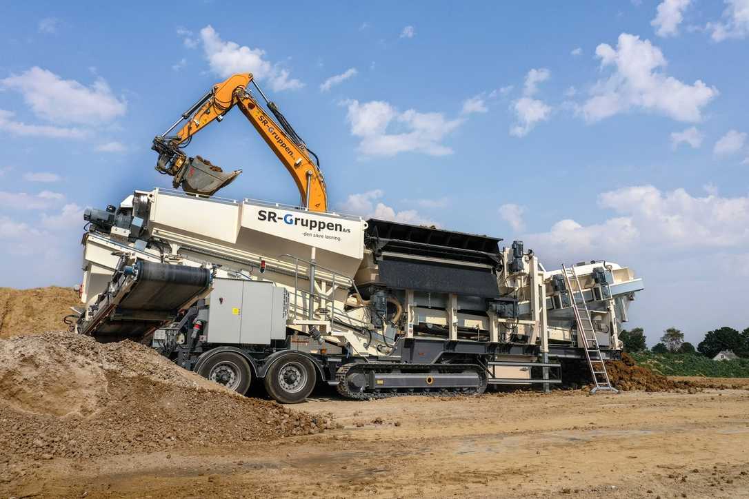 bauma 2025: Backers zeigt elektrische Sieb- und Mischmaschine für den Straßenbau bauma 2025: Backers zeigt elektrische Sieb- und Mischmaschine für den Straßenbau