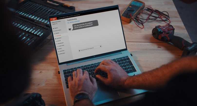 Mit Service.AI stellt Bobcat eine KI-basierte Service- und Supportplattform vor, die Ausfallzeiten reduzieren und Reparaturen beschleunigen soll. | Foto: Bobcat