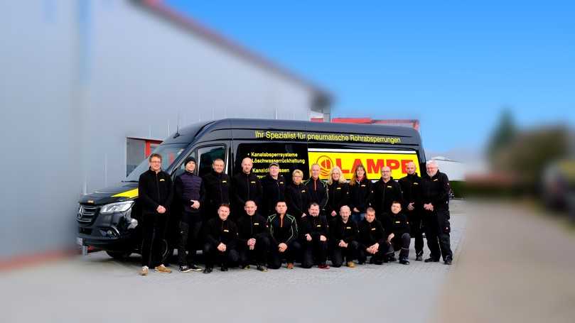 Die aktuelle Belegschaft der Firma Lampe | Foto: Lampe GmbH Die aktuelle Belegschaft der Firma Lampe | Foto: Lampe GmbH