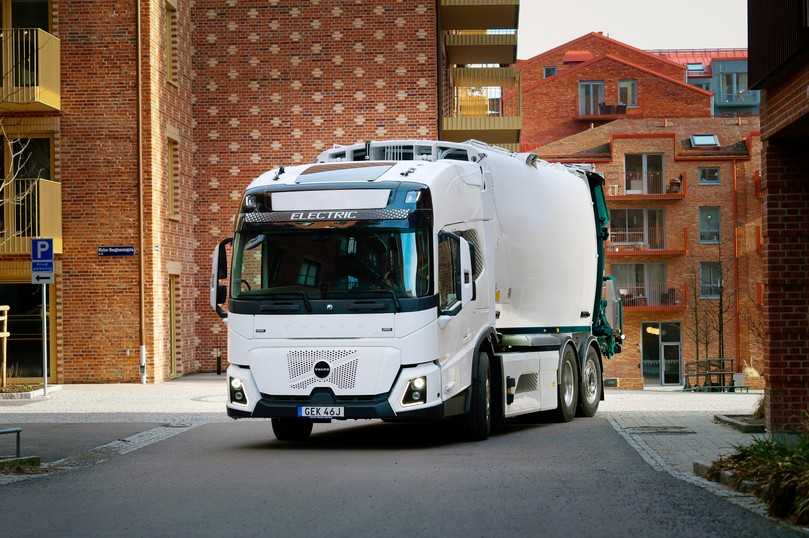 Der Volvo FM Low Entry als Abfallsammelfahrzeug ist das erste von Volvo Trucks eingeführte rein elektrische Modell. | Foto: Volvo Trucks
