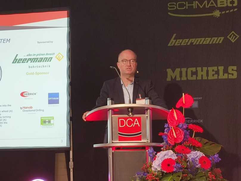 Zu Beginn der Tagung berichtete DCA-Geschäftsführer Dietmar Quante über die weiterhin positive Entwicklung des Verbandes, der nunmehr 200 Mitglieder hat. | Foto: B_I/Valdix Zu Beginn der Tagung berichtete DCA-Geschäftsführer Dietmar Quante über die weiterhin positive Entwicklung des Verbandes, der nunmehr 200 Mitglieder hat. | Foto: B_I/Valdix