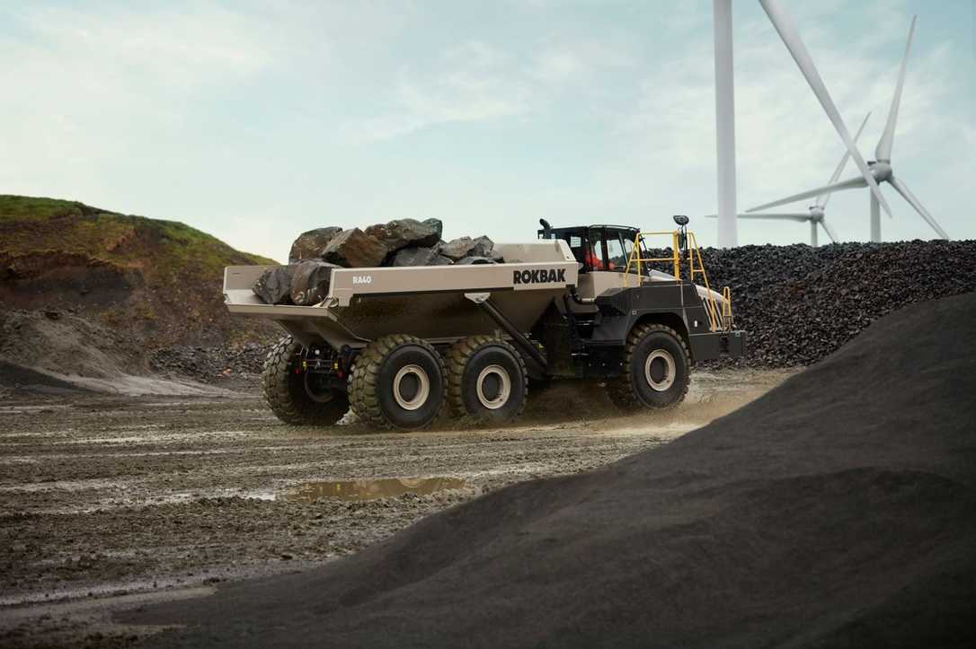 RA30 oder RA40? So finden Sie den passenden Muldenkipper für Ihre Baustelle RA30 oder RA40? So finden Sie den passenden Muldenkipper für Ihre Baustelle