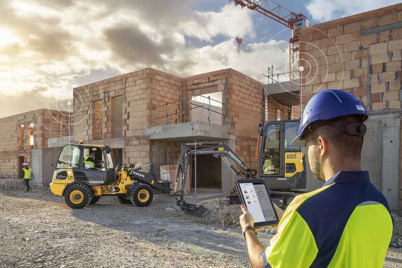 Mit der EMMA-App können Volvo-Kunden in Zukunft den Ladezustand ihrer elektrischen Baumaschinen überwachen. | Foto: Volvo CE Mit der EMMA-App können Volvo-Kunden in Zukunft den Ladezustand ihrer elektrischen Baumaschinen überwachen. | Foto: Volvo CE