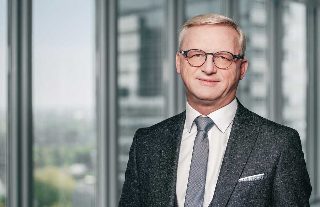 Rösler zur Bundestagswahl: Das erwartet Strabag von der neuen Bundesregierung Rösler zur Bundestagswahl: Das erwartet Strabag von der neuen Bundesregierung