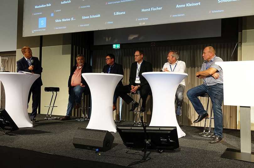 Auf dem 11. Deutschen Reparaturtag wurden Preissteigerungen und Qualitätsanforderungen nochmals mit der Reparatur-Brille unter die Lupe genommen. | Foto: TAH Auf dem 11. Deutschen Reparaturtag wurden Preissteigerungen und Qualitätsanforderungen nochmals mit der Reparatur-Brille unter die Lupe genommen. | Foto: TAH