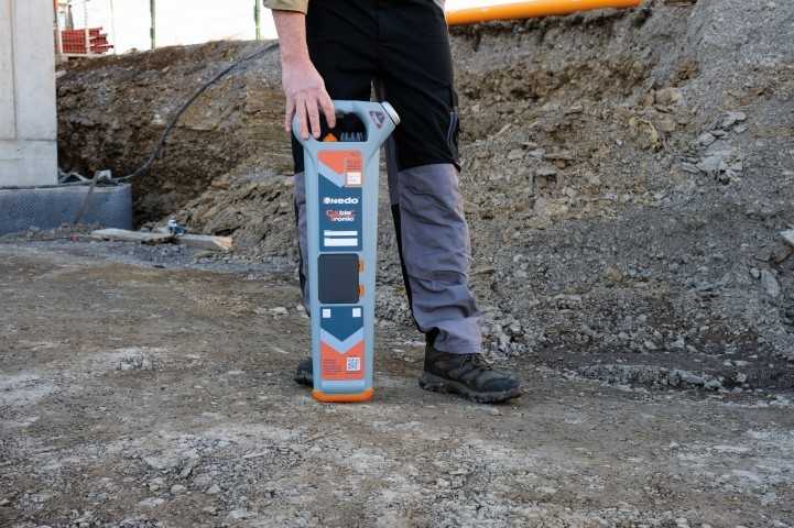 Kabelortung mit CableTronic 4+: Präzise Tiefenortung bis 4 Meter für sichere Baustellen
