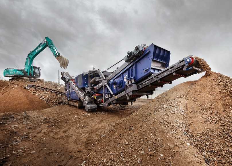 Maximale Leistung für große Aufgaben: Der Prallbrecher Dynarox I-120 von Hazemag überzeugt mit durchdachtem Bedien- und Wartungskonzept. | Foto: C. Christophel GmbH Maximale Leistung für große Aufgaben: Der Prallbrecher Dynarox I-120 von Hazemag überzeugt mit durchdachtem Bedien- und Wartungskonzept. | Foto: C. Christophel GmbH