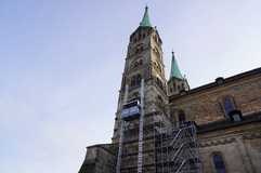 Neue Transportbühne am Bamberger Dom