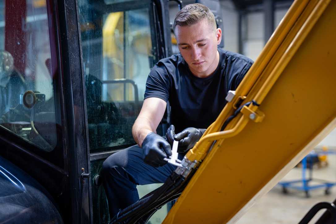 Baumaschinen Ersatzteile: Schnelle Teileversorgung zur Reduzierung von Stillstand