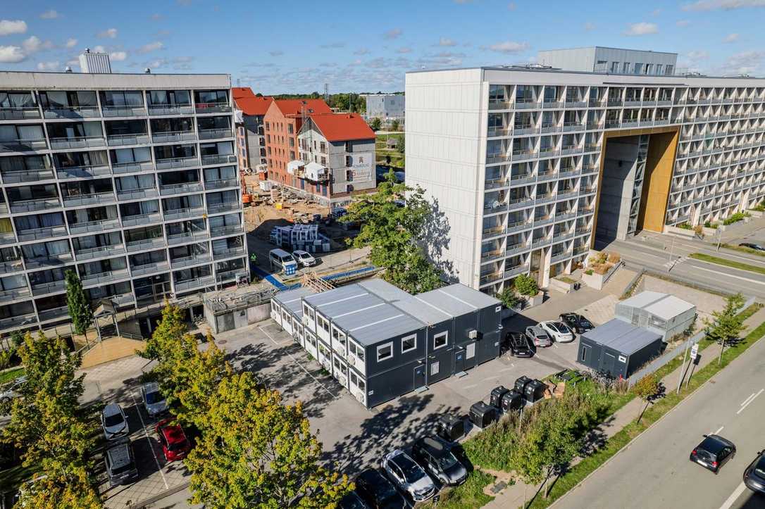 Modulare Containeranlagen für Baustellenbüros im Großbau